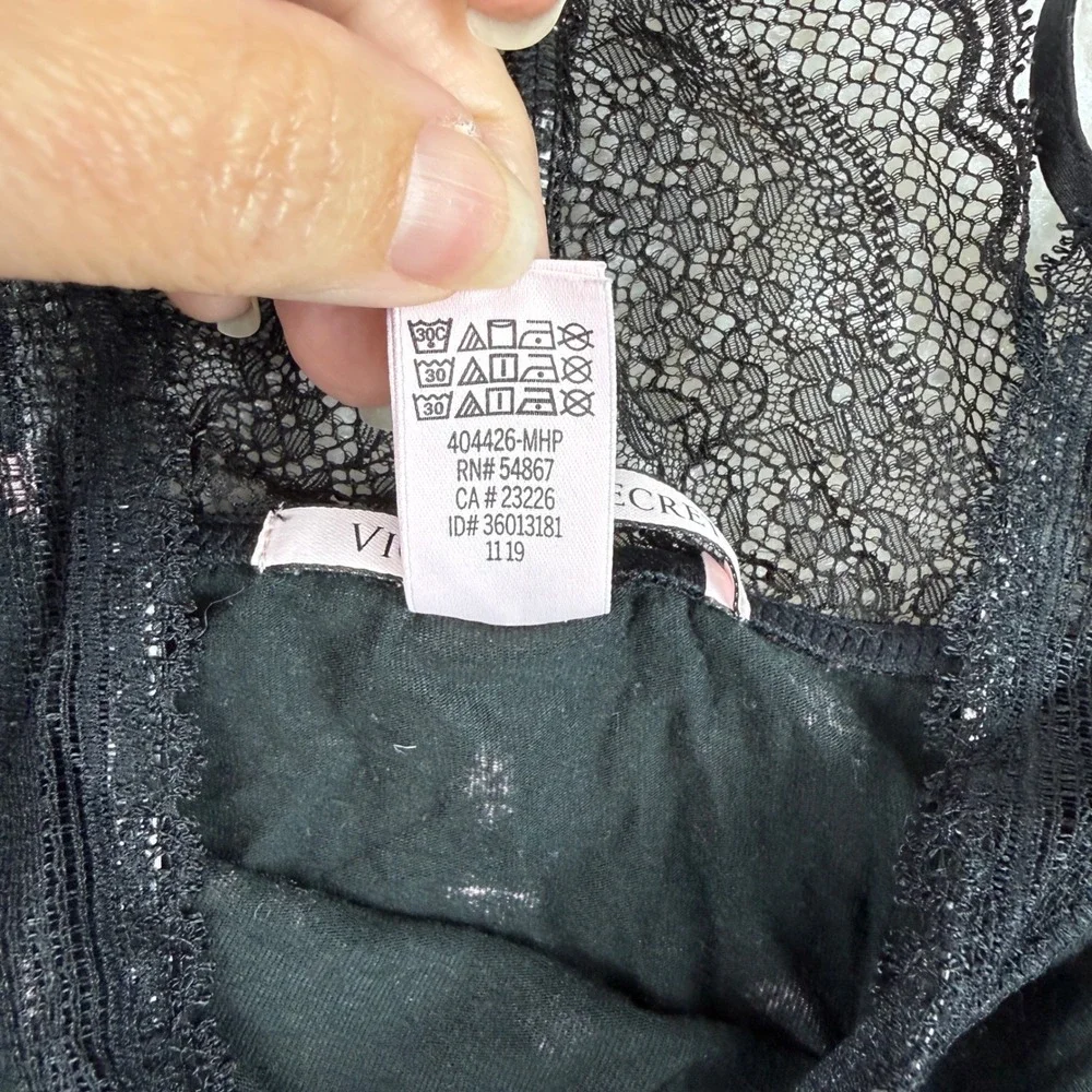Victoria's Secret Nightgown Women Medium Black Floral Lace Trim Chemise Slip